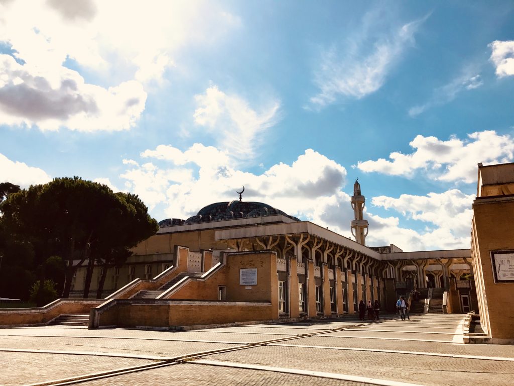 esterno Moschea, a Roma uno dei 5 luoghi extra